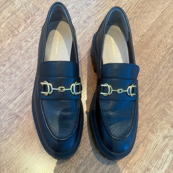 Stuart Weitzman Shoes - Women’s Stuart Weitzman Black lug sole Leather Loafers size 9